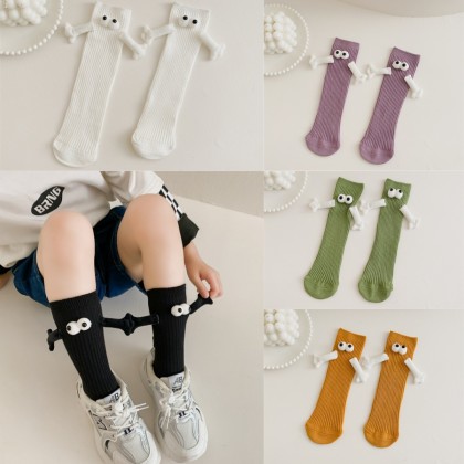 Holding Hands Socks 1